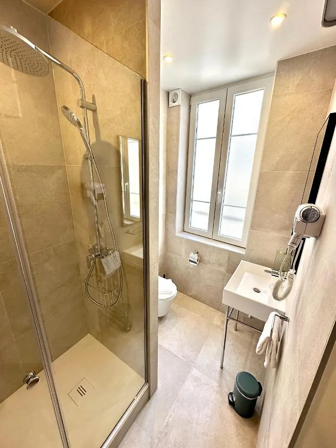Zora Hotell Paris