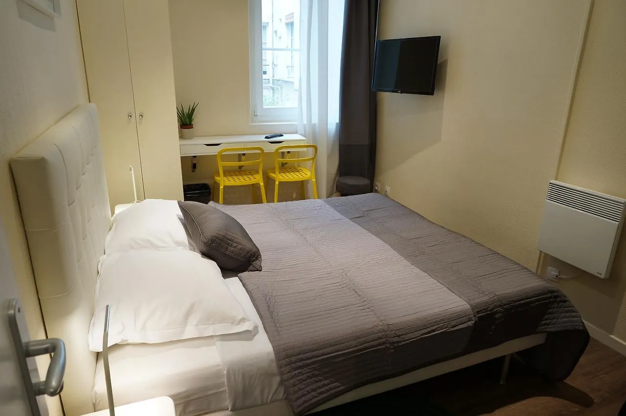 Zora Hotell